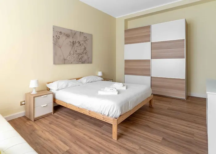 House San Siro M5 2 Netflix