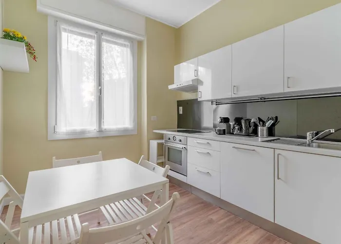 House San Siro M5 2 Netflix