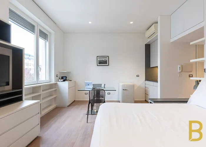 Beplace Garibaldi * מילאנו