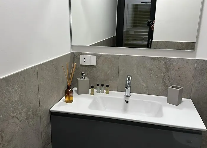 Number House - Number 20 Apartment *