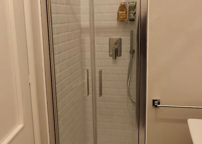 Treehouse Милан