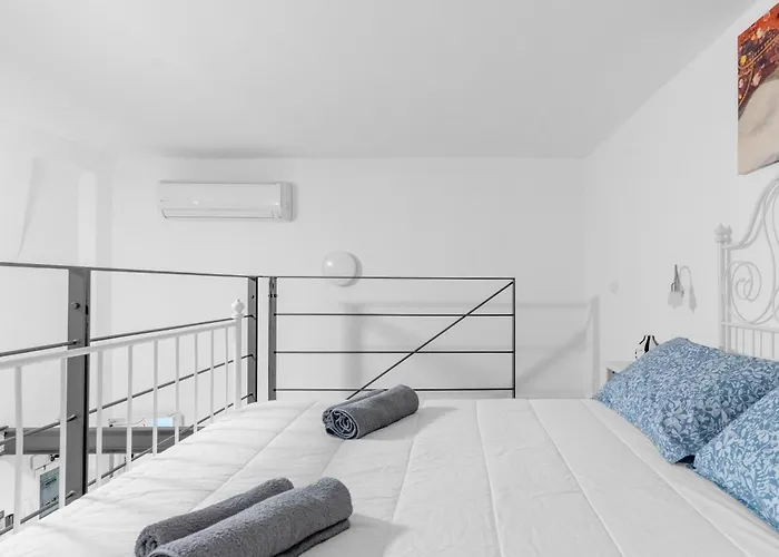 So14 - Loreto - Duomo -central - Comfortable - דירה מילאנו