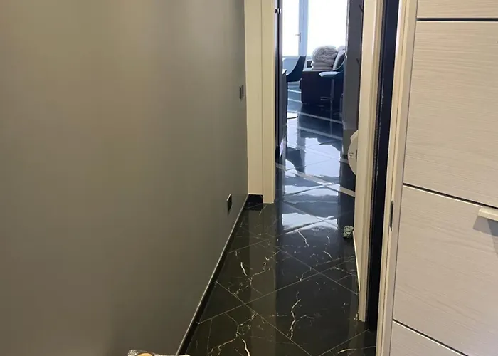 La Cadrega Rossa * Milan