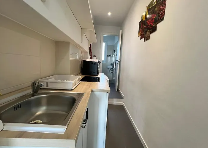 Alexas's - Wi-fi, Netflix