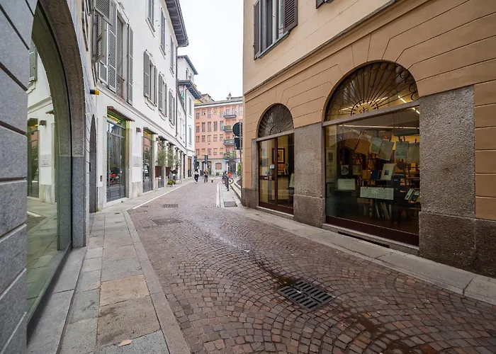 The Colors - Duomo Area *