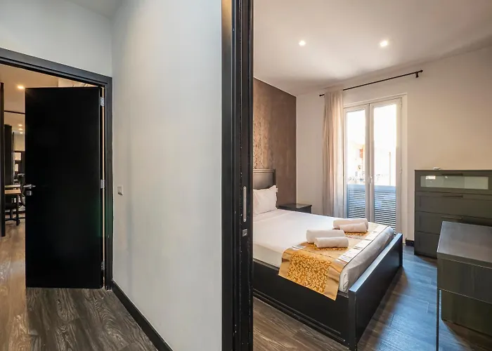 Xenia - Spacious Four-room In Moscova Lejlighed *