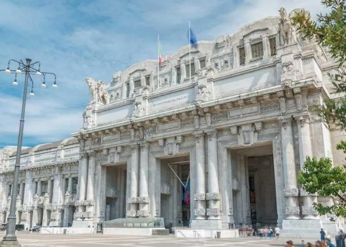 Nuovissimo Ed Elegante Appartamento, 5 Minuti A Piedi Dalla Stazione Apartmán Milán