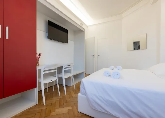 Appartamento Nuovissimo Ed Elegante Appartamento, 5 Minuti A Piedi Dalla Stazione