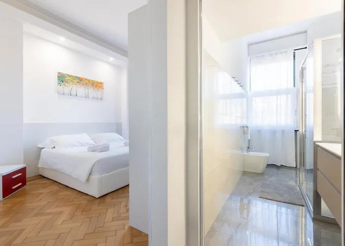 Apartmán Nuovissimo Ed Elegante Appartamento, 5 Minuti A Piedi Dalla Stazione *