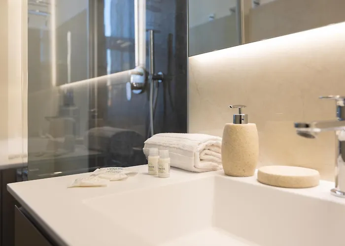 Nuovissimo Ed Elegante Appartamento, 5 Minuti A Piedi Dalla Stazione Appartamento Milano