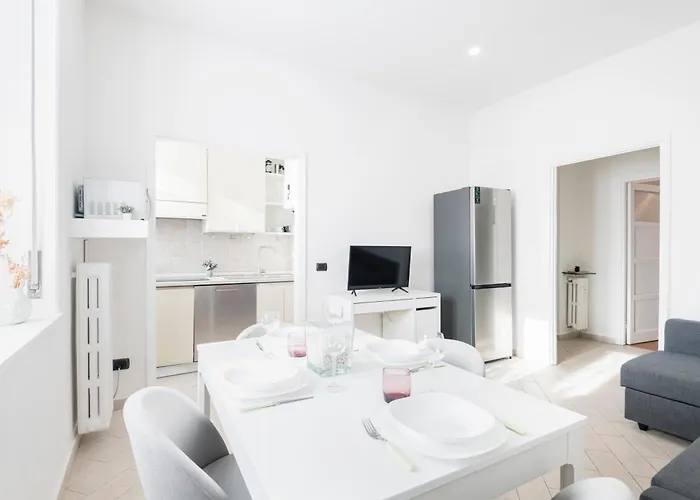 Easylife - Lovely In Porta Romana *