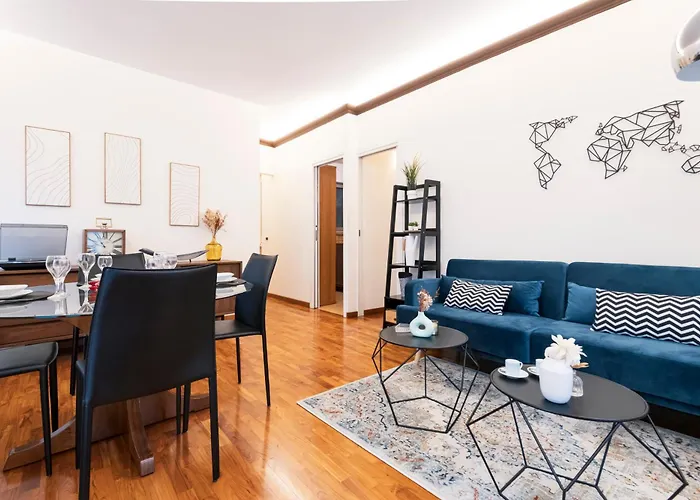 Easylife - - Dellachiusa 8 - Porta Ticinese * Milano