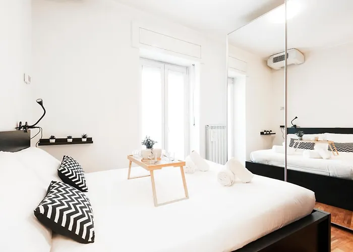 Easylife - - Dellachiusa 8 - Porta Ticinese Lejlighed