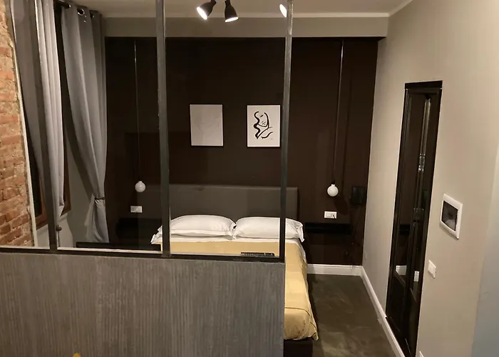 Calypso Hotel *