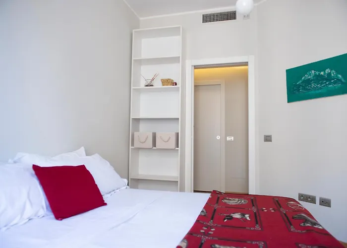 Ilcenacolo Cadorna Design 4 Persone Mico Mpx *