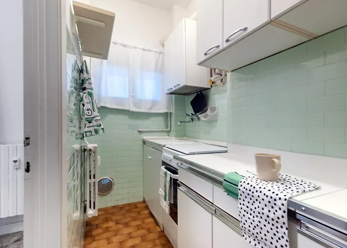 Monolocale Comodo E Funzionale Sopra La Metro Turro *