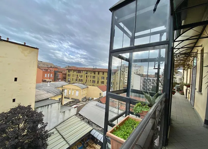 Grazioso Nel Cuore Del Tran Tran Di Milano, Perfetto Per Amici E Famiglie, Vicino A Metropolitana מילאנו