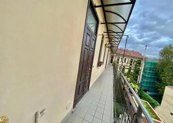 Grazioso Nel Cuore Del Tran Tran Di Milano, Perfetto Per Amici E Famiglie, Vicino A Metropolitana Milano