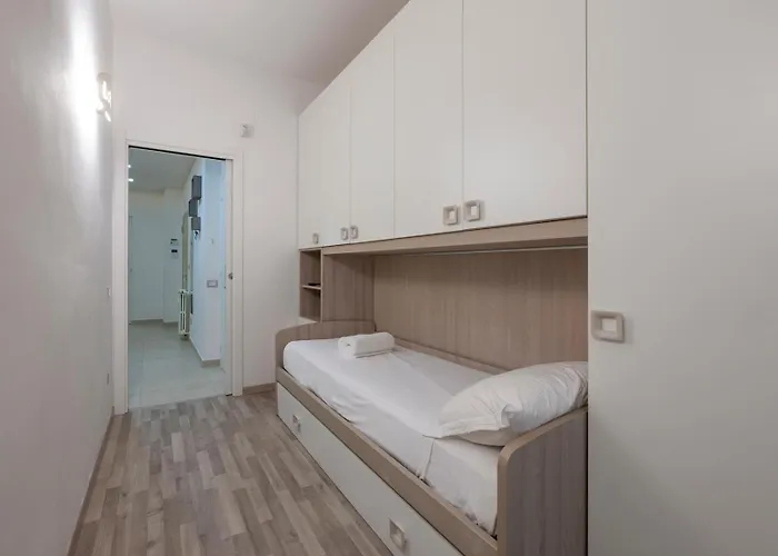 I Host - Della Torre 9 * 米兰