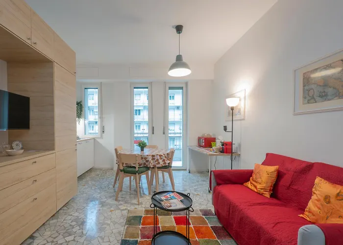 I Host - Monza 32 * Milano