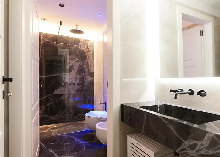 Youhosty - Medici 5 Apartment *