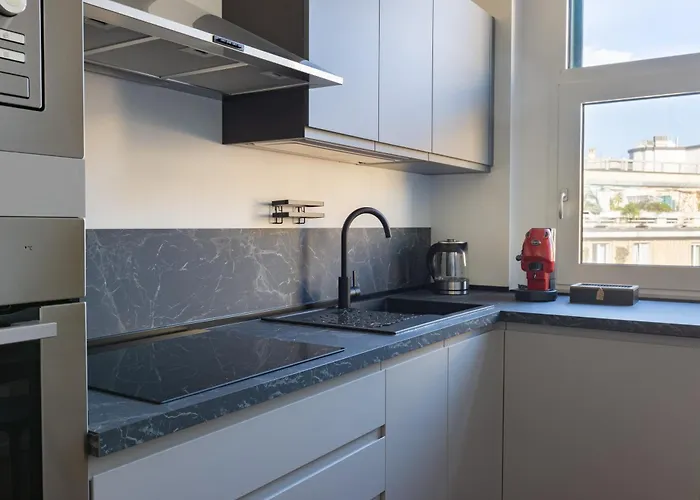 Appartamento Nuovissimo Ed Elegante Appartamento, 5 Minuti A Piedi Dalla Stazione