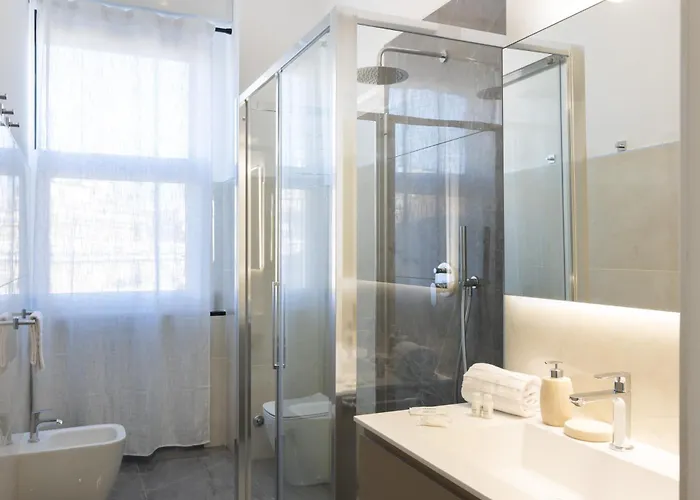 Nuovissimo Ed Elegante Appartamento, 5 Minuti A Piedi Dalla Stazione Appartamento Milano