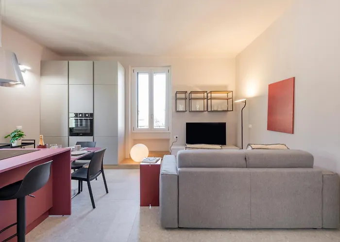 Laurana, 6 Ampio E Luminoso Per 6 Appartement Milaan