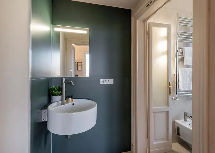 Laurana, 6 Ampio E Luminoso Per 6