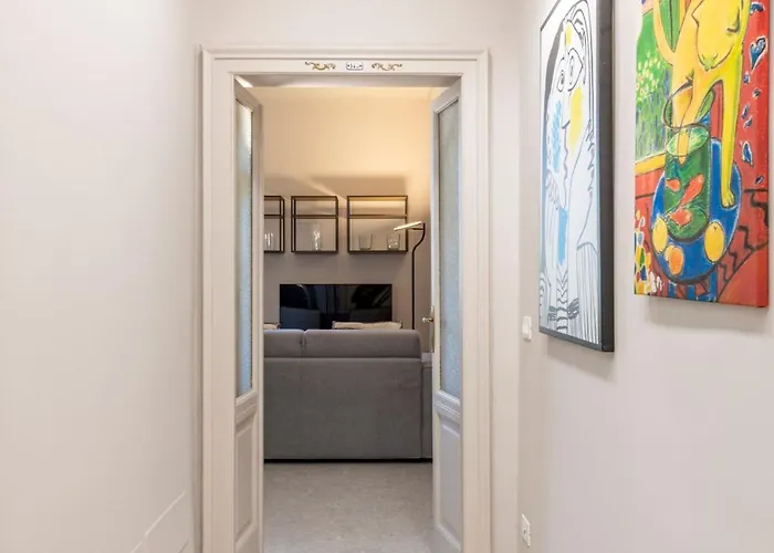 Laurana, 6 Ampio E Luminoso Per 6 Milano