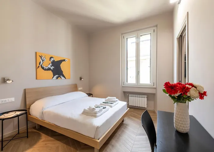 Laurana, 6 Ampio E Luminoso Per 6 Appartamento Milano