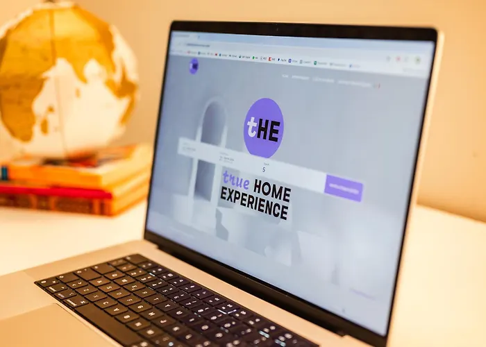 The Colors - Duomo Area Milan