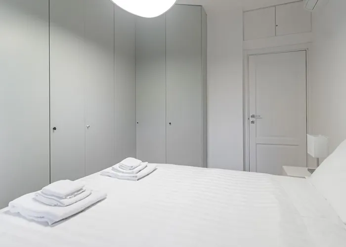 Apartman Italianway Easy - Indipendenza 5 *