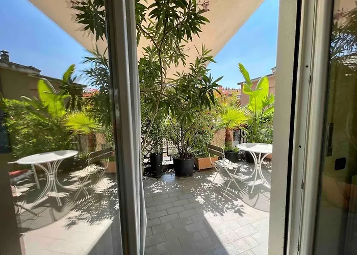 Apartment Cozy With Terrace In *