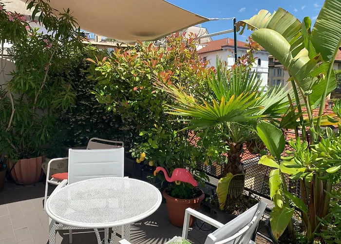 Cozy With Terrace In Apartment *