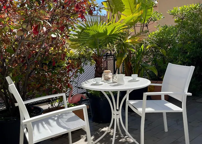 Apartment Cozy With Terrace In *