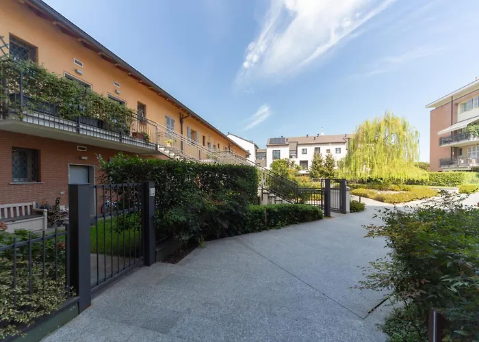 Spacious & Stylish 1-bedroom With Terrace Milánó