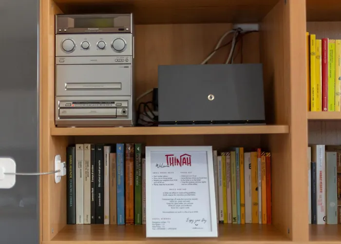 Apartment Spacious & Stylish 1-bedroom With Terrace