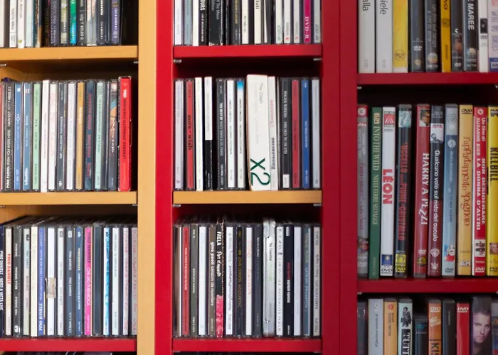 Spacious & Stylish 1-bedroom With Terrace * Milan