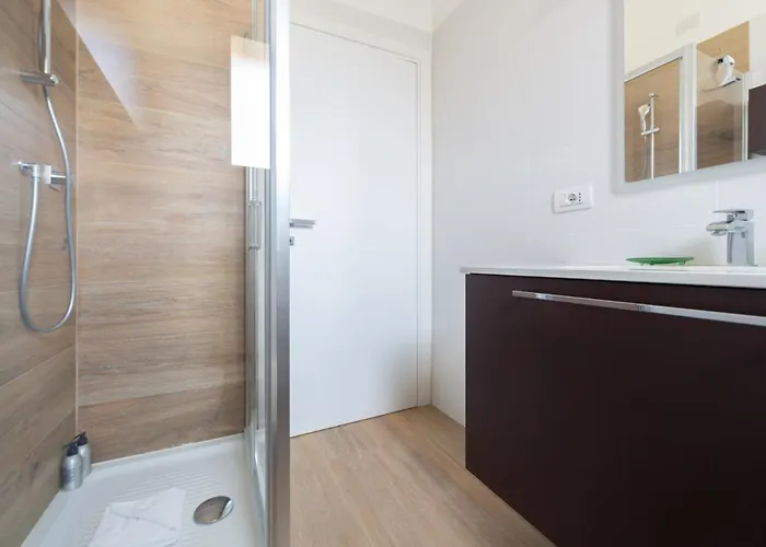 Spacious & Stylish 1-bedroom With Terrace Milánó