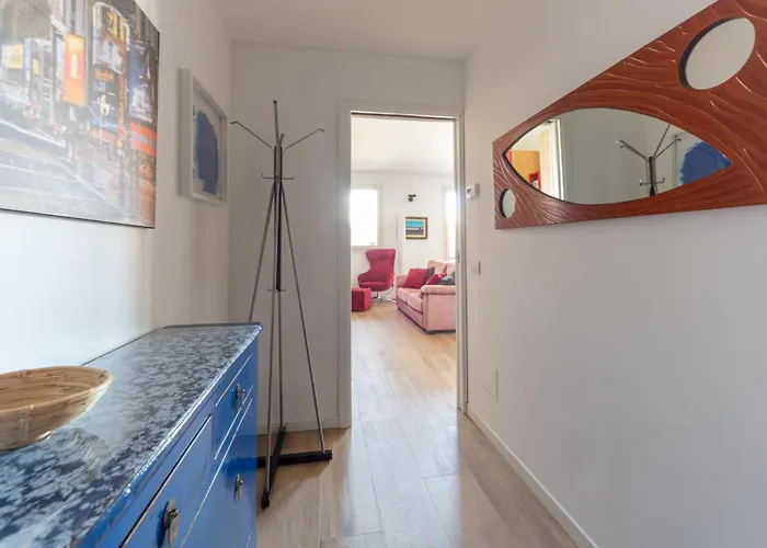 Spacious & Stylish 1-bedroom With Terrace