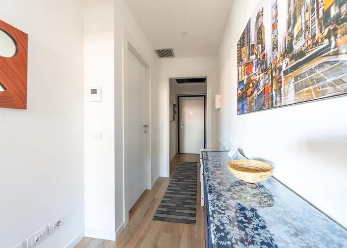 Spacious & Stylish 1-bedroom With Terrace Apartman
