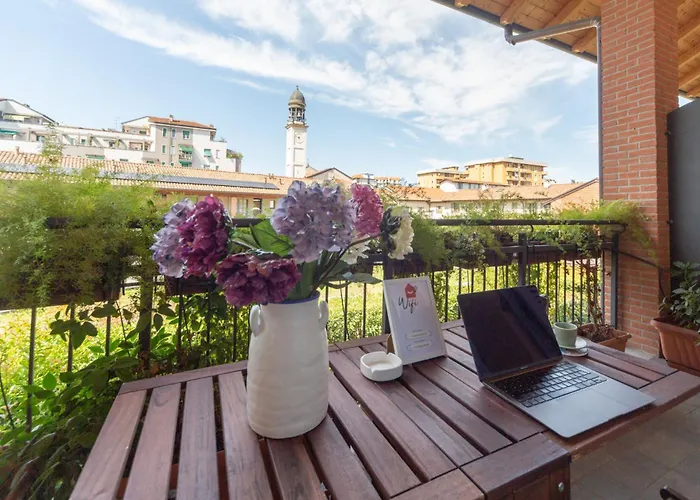 Spacious & Stylish 1-bedroom With Terrace Apartman Milánó