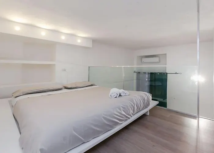 Elegante Pied-a-terre Stile & Comodita A