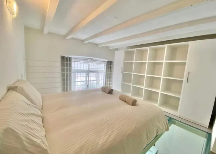 Station Of Corso Buenos Aires Milano