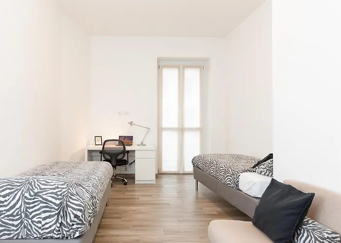 Mgm - Portaromana Tres Chic * 米兰