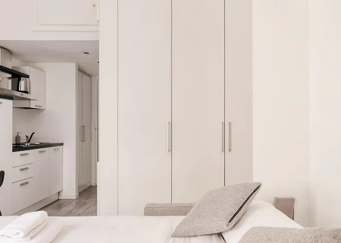 Just Urban - In The Center - Duomo 4 Min M1 דירה מילאנו