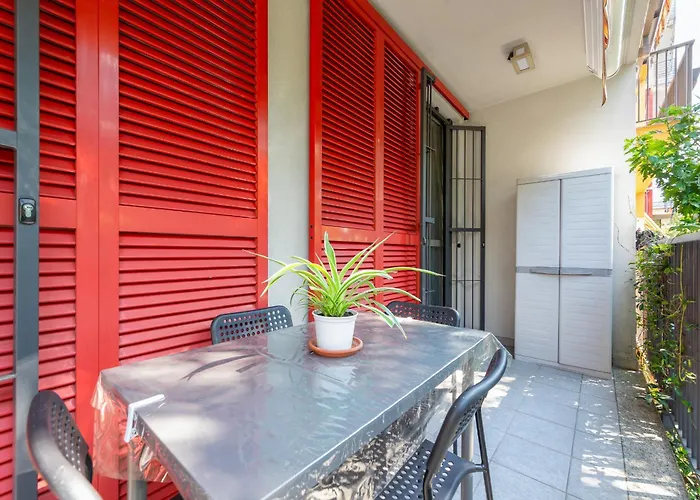 Appartement Free Private Parking - 5min To Metro - Balcony - Quiet Milan