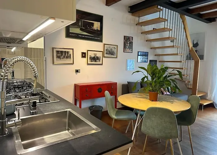 Nel Cuore Di Navigl * Милан