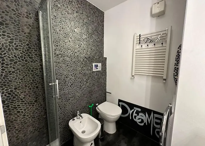 Nel Cuore Di Navigl Апартаменты *